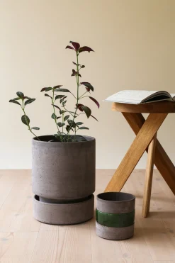 Hoff krukke, raw grey + grøn underskål, gulvkrukke